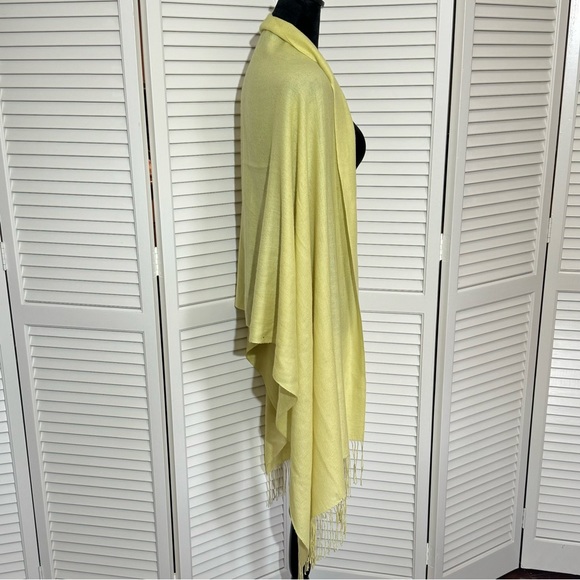 Women's Chartreuse Pashmina or Wrap - Lightweight Warmth & Funky Fringe Finish - Picture 9 of 12